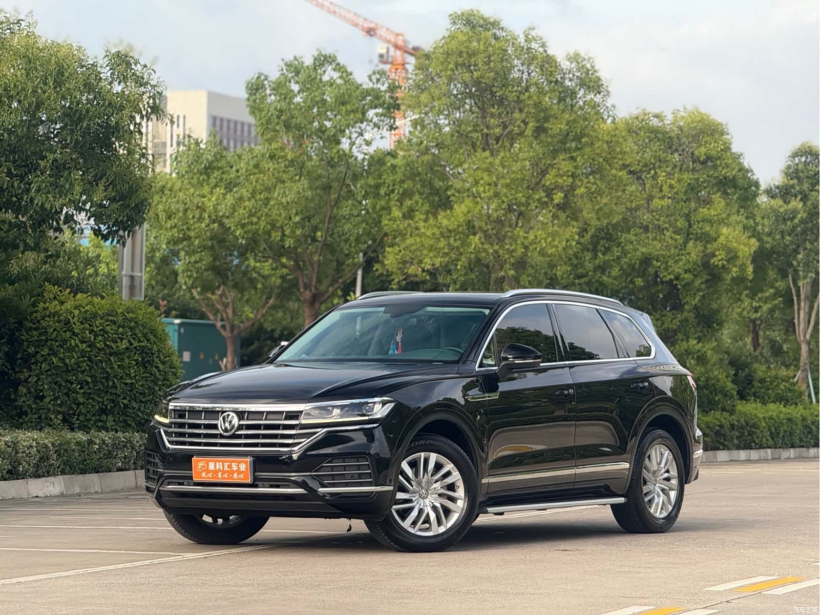 Volkswagen Touareg, 2020 1
