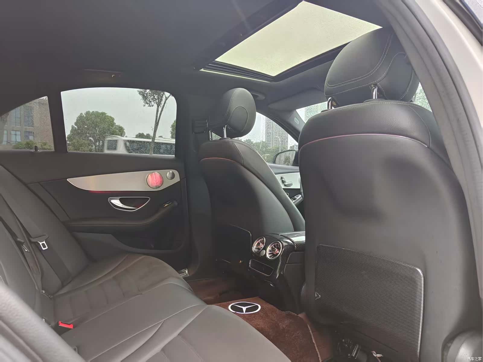 Mercedes-Benz C-Class, 2020 18