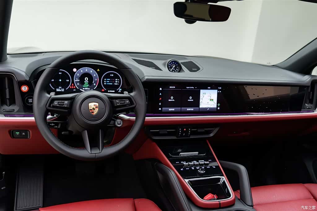 Porsche Cayenne, 2024 12