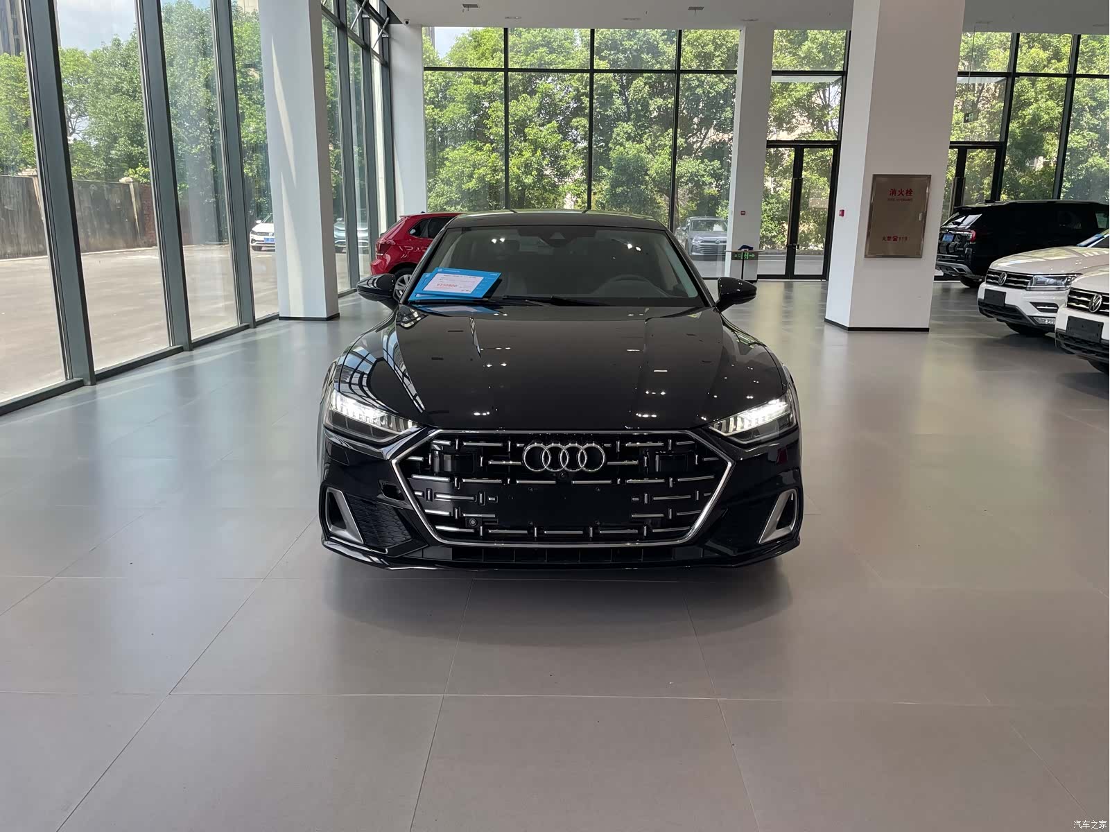 Audi A7L, 2024 2