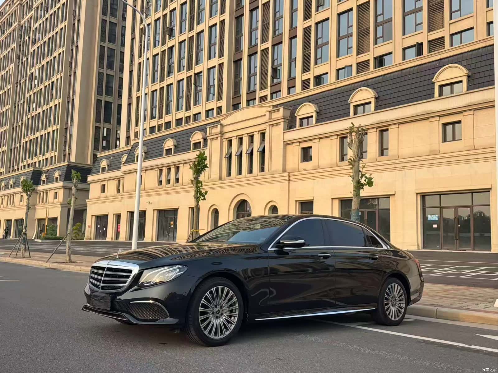 Mercedes-Benz E-Class, 2018 1