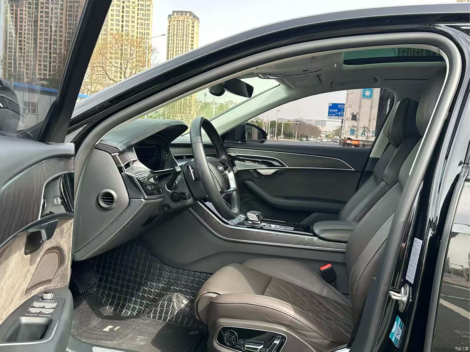 Audi A8L, 2021 6