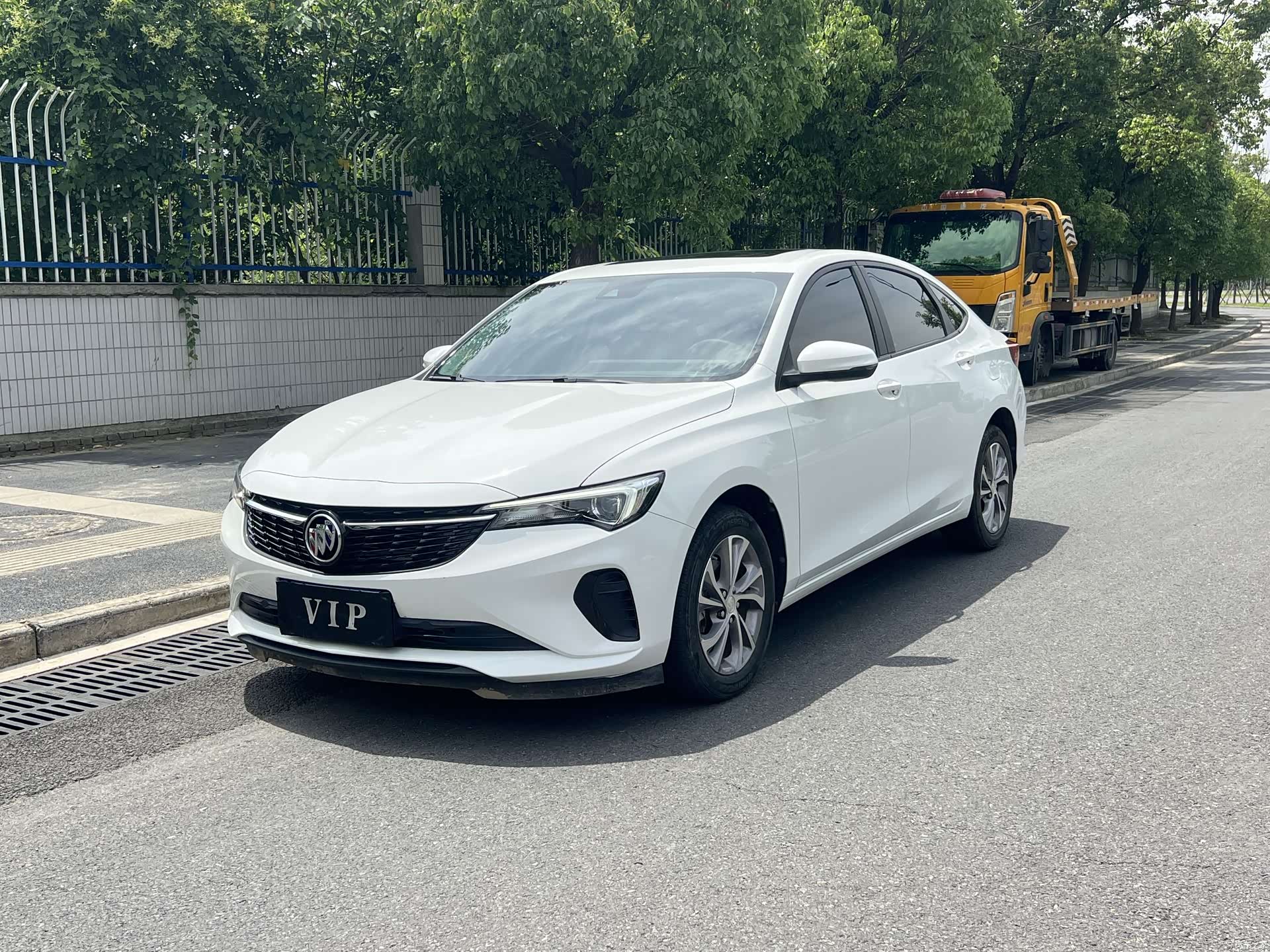 Buick Verano, 2024 1