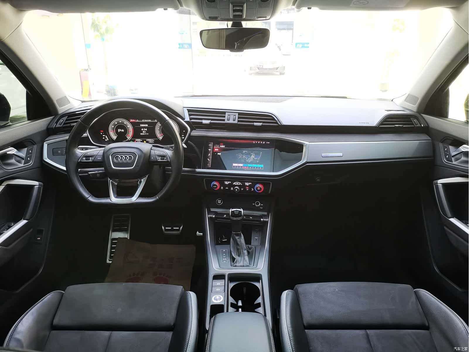 Audi Q3, 2023 6