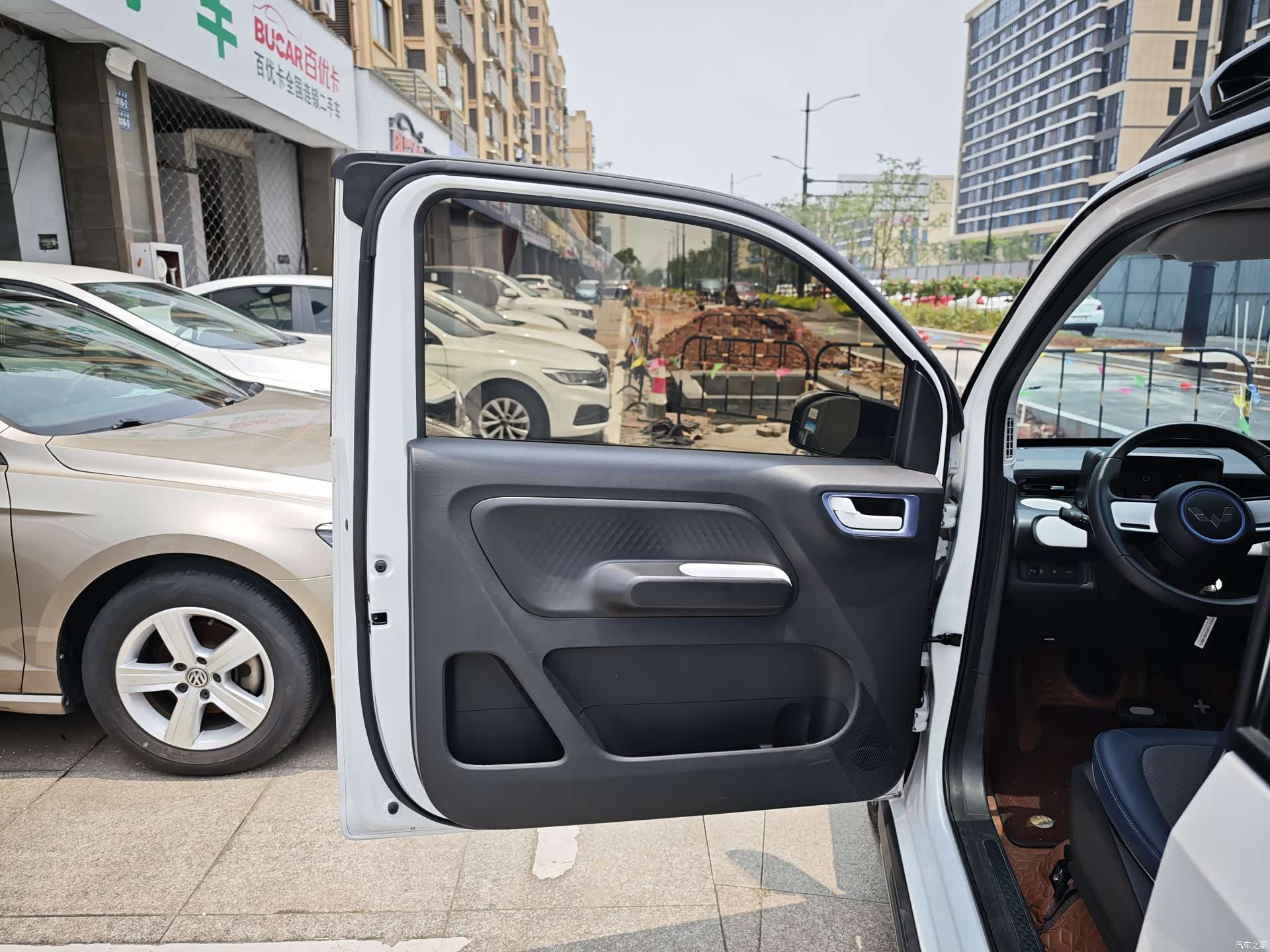 Wuling MINIEV, 2023 10