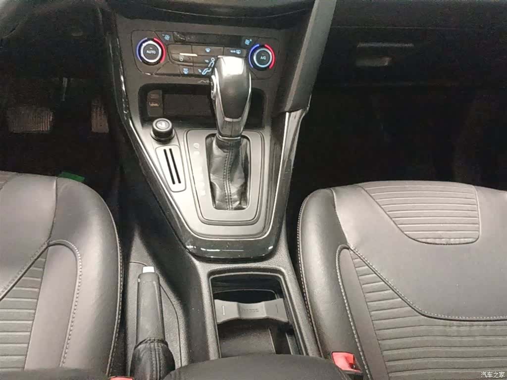 Ford Focus, 2015 14