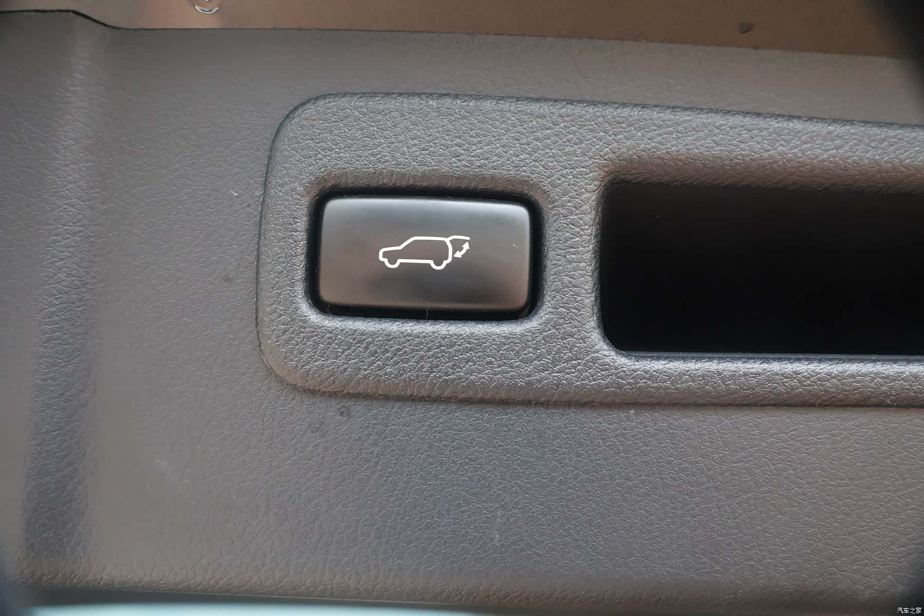 Lexus NX, 2017 12