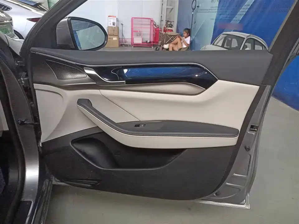 BYD Qin Yuan