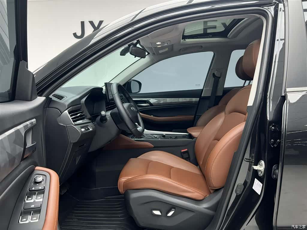Geely X6, 2022 12