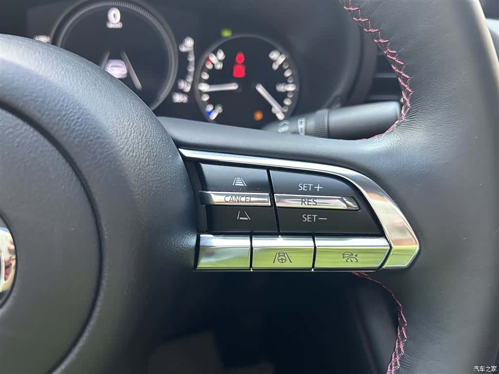 Mazda Mazda3, 2024 18