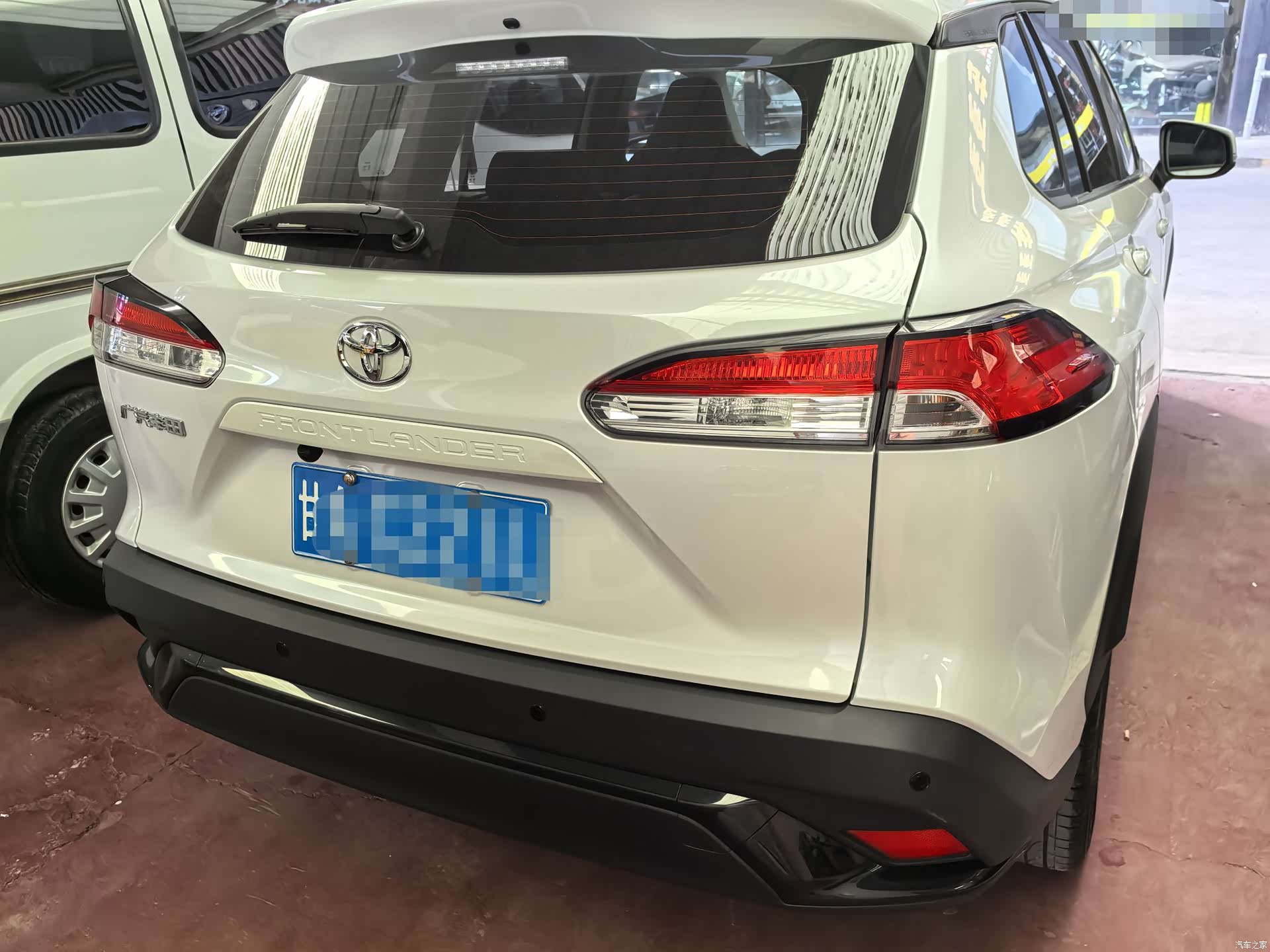Toyota Frontlander, 2025 все фото