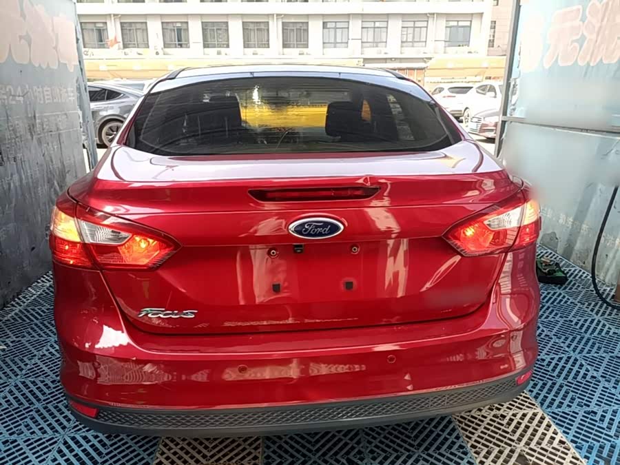 Ford Focus 2015, фото 6