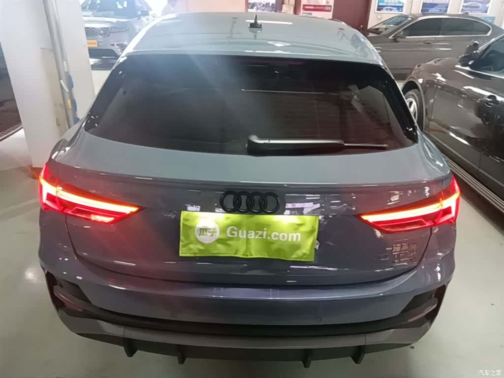 Audi Q3, 2023 6