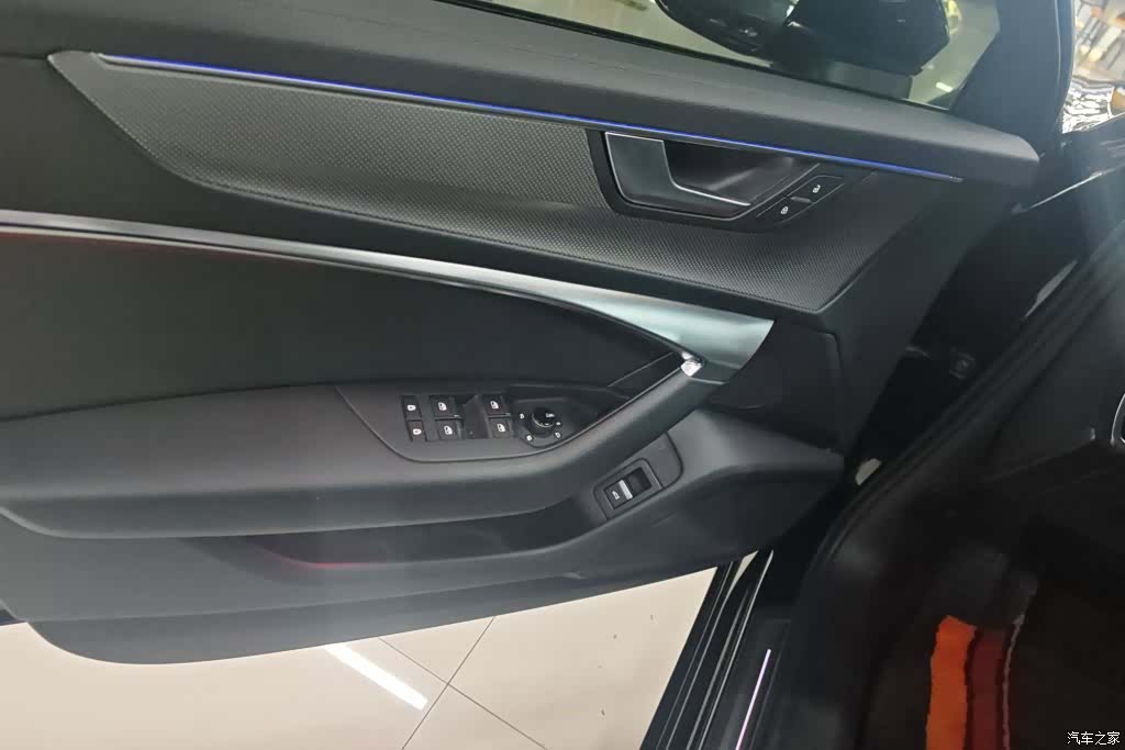 Audi A6L, 2021 7