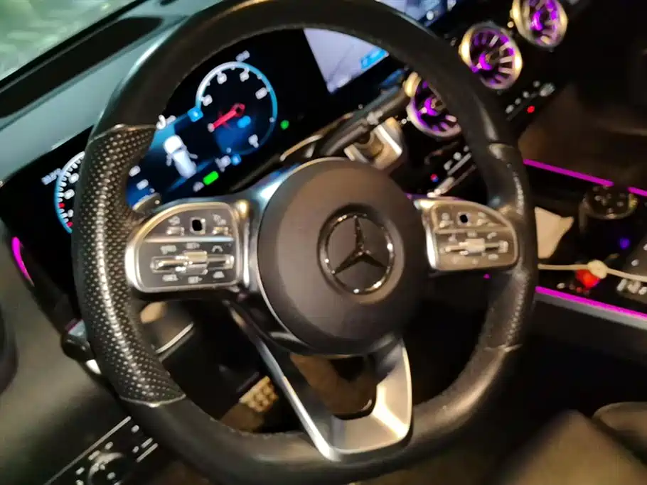 Mercedes-Benz EQB Mercedes-Benz EQB