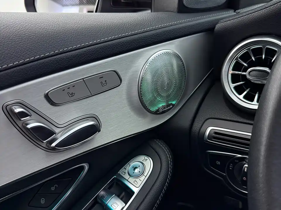 Mercedes-Benz GLC Mercedes-Benz GLC