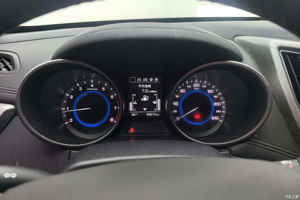 Changan CS35, 2018 14