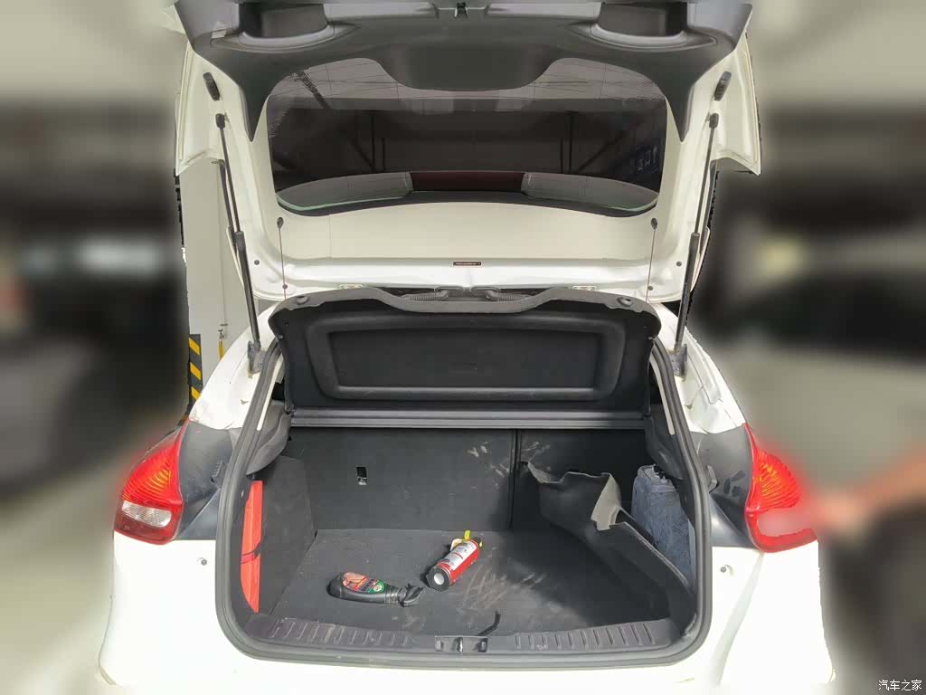 Ford Focus, 2017 16
