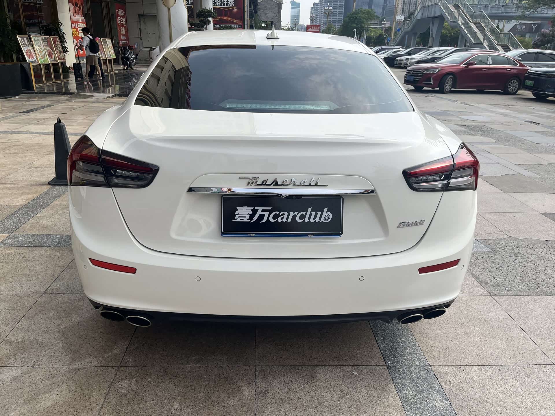 Maserati Ghibli, 2017 9