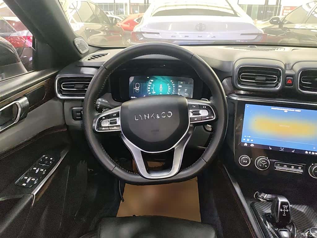 Lynk & Co 01, 2020 11