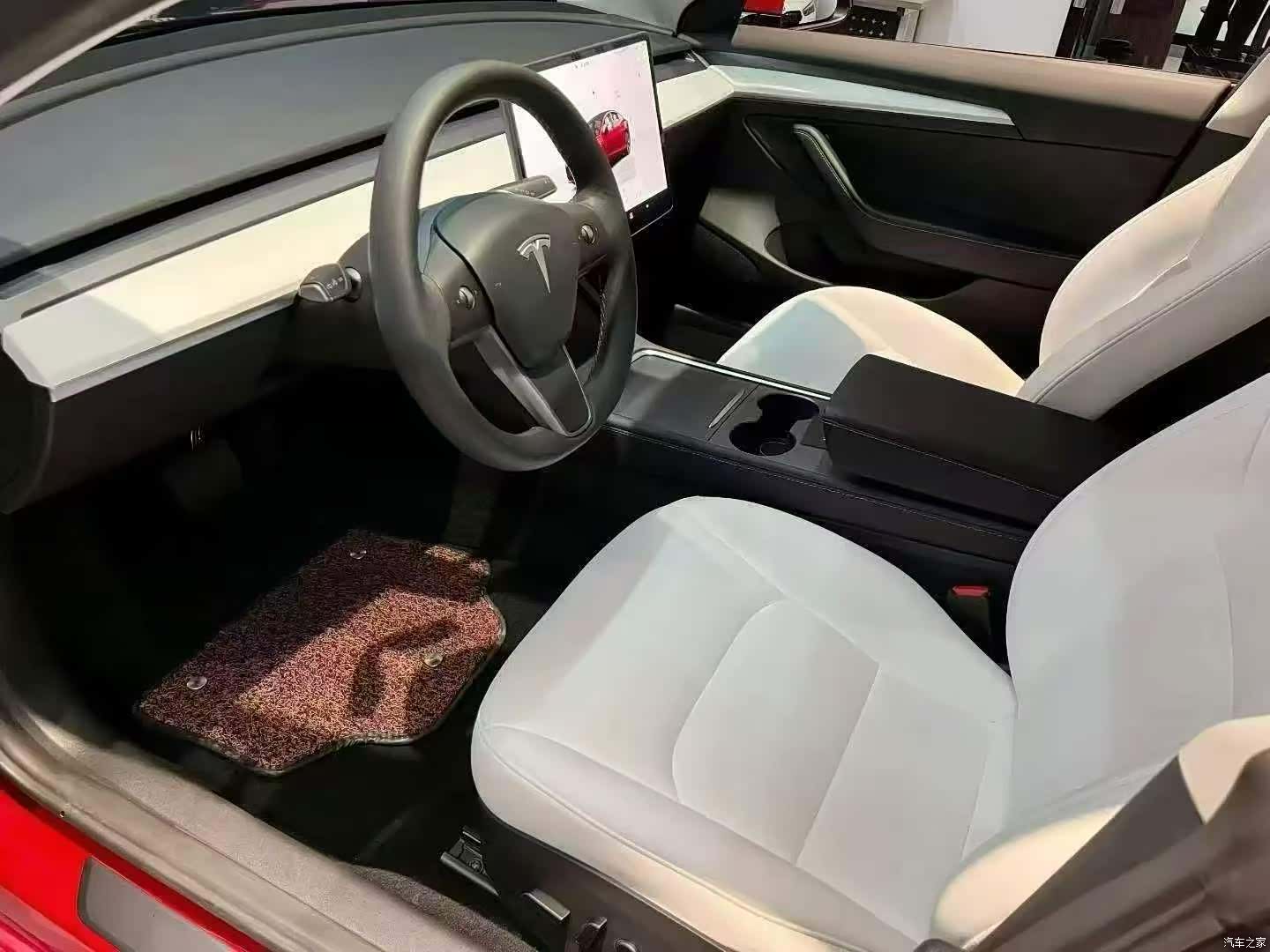 Tesla Model 3, 2023 7