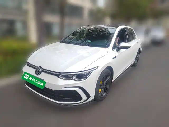 Volkswagen Golf 2023 — купить из Китая под заказ