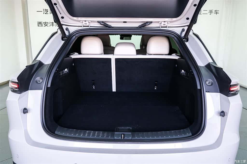 Li Auto i6, 2025 9