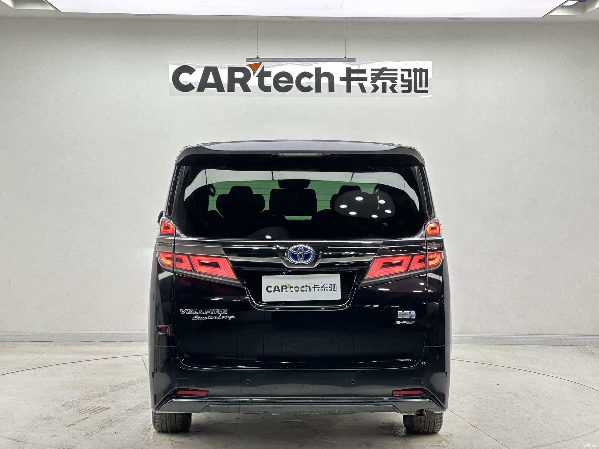 Toyota Alphard, 2019 4