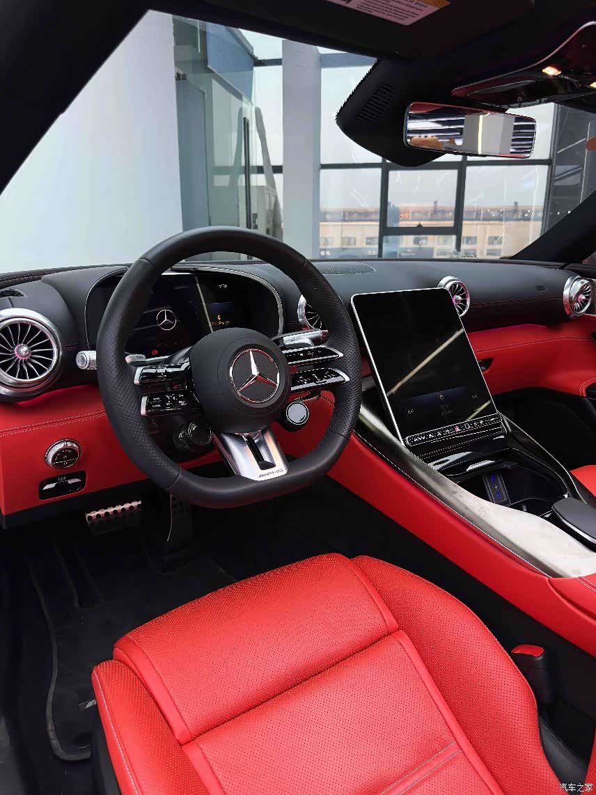 Mercedes-Benz SL, 2025 14