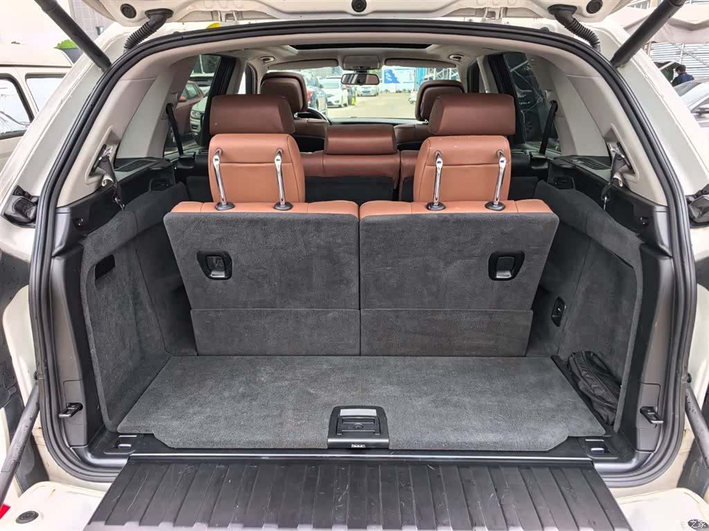 BMW X5, 2011 8
