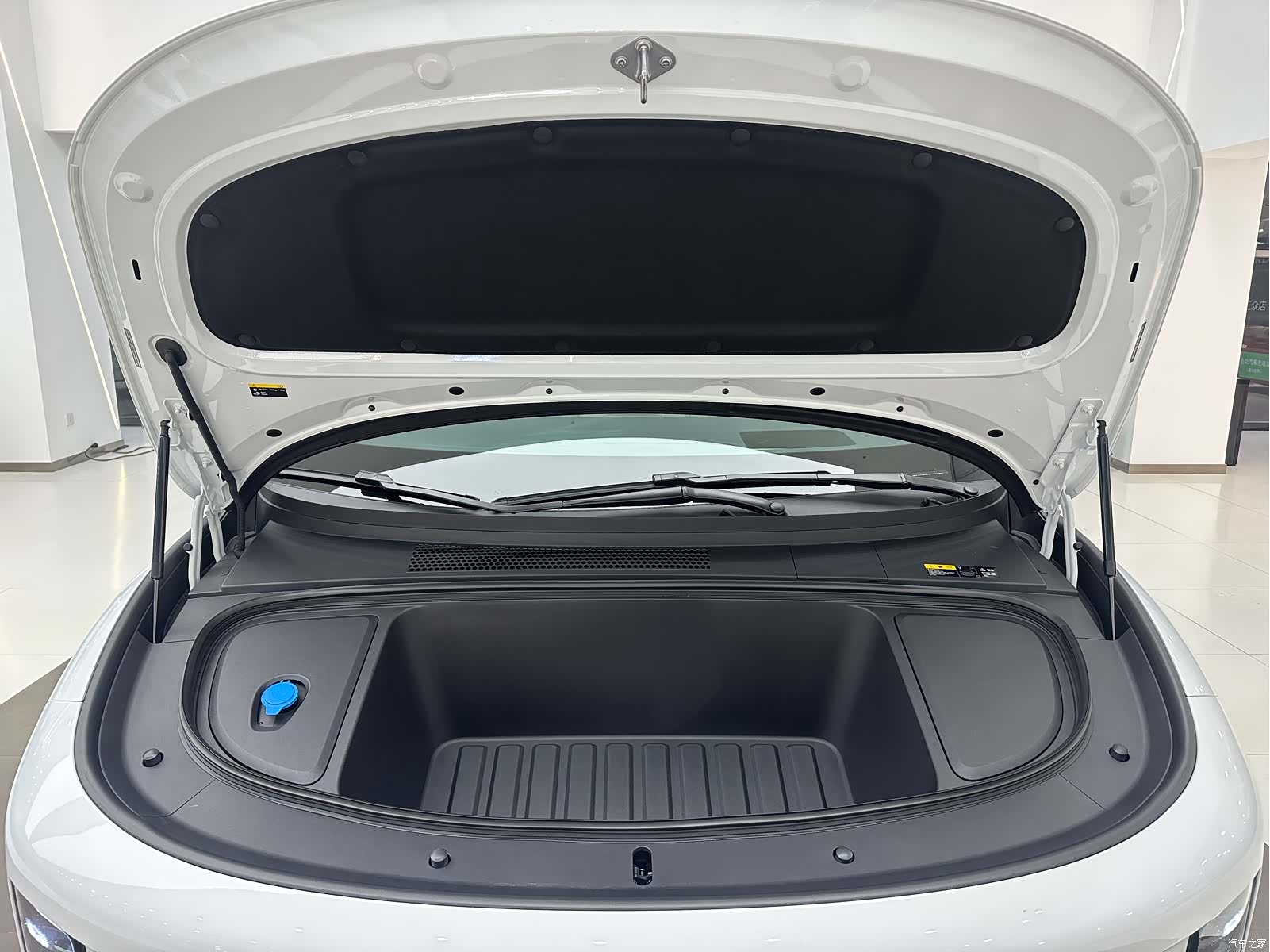 Li Auto i6, 2026 3