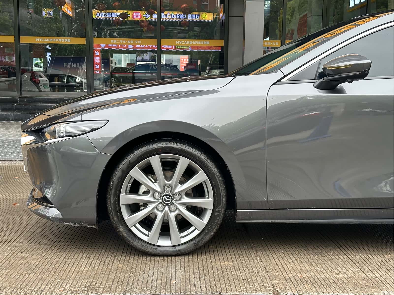 Mazda Mazda3, 2023 все фото
