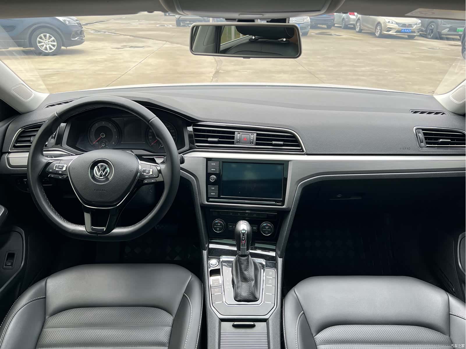 Volkswagen Lamando, 2020 8