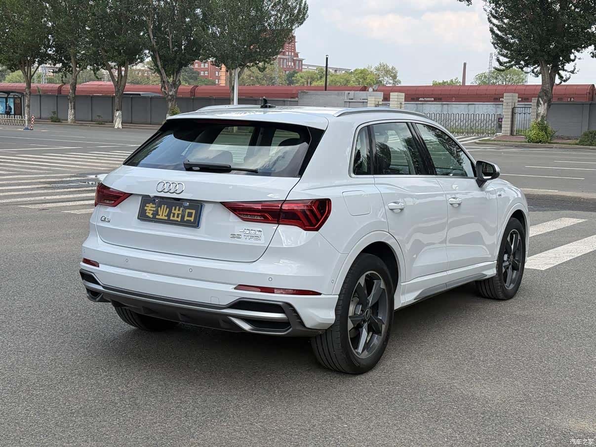 Audi Q3, 2022 6