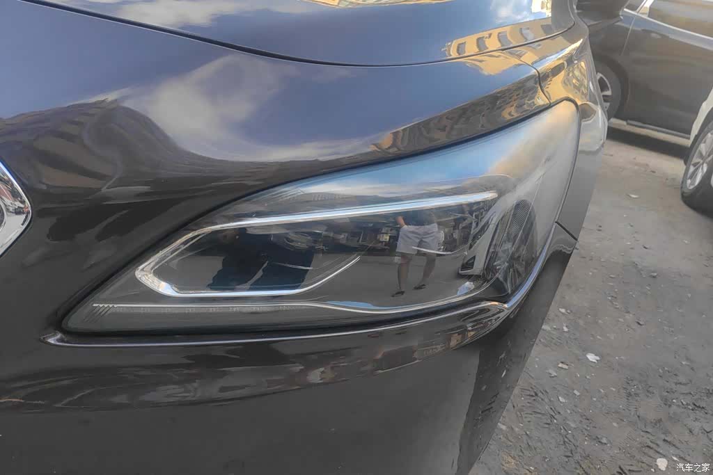 Buick LaCrosse, 2018 все фото
