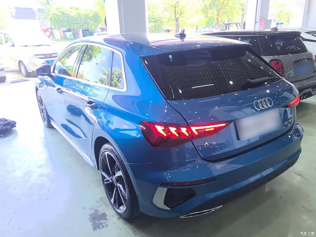 Audi A3, 2022 все фото