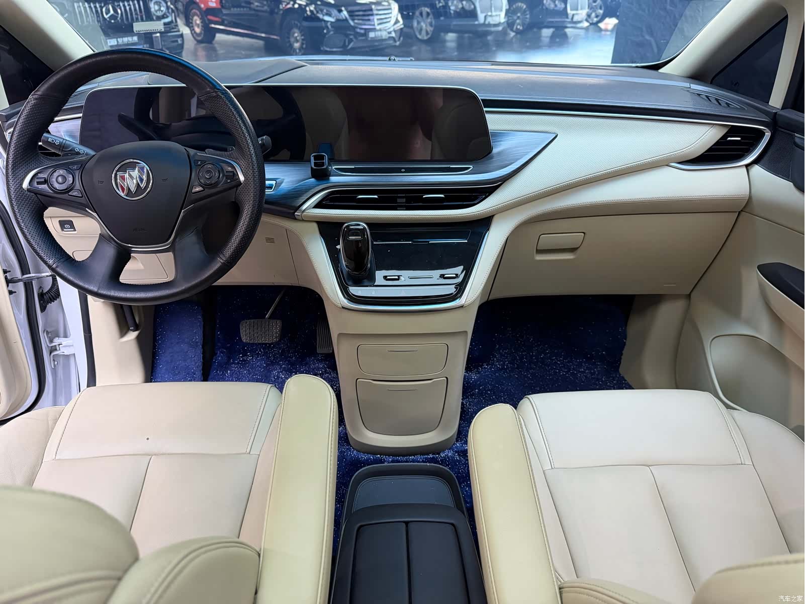Buick GL8, 2022 7