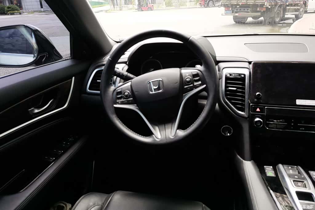 Honda UR-V, 2018 15