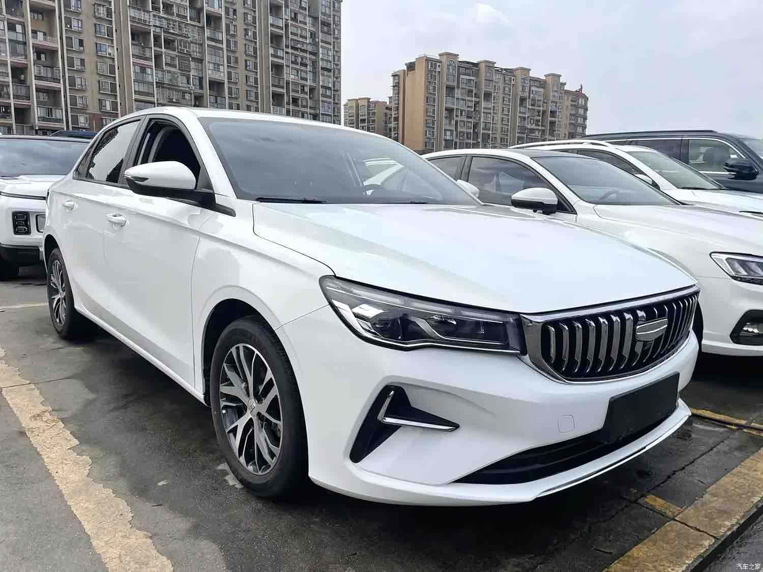 Geely Emgrand, 2024 3