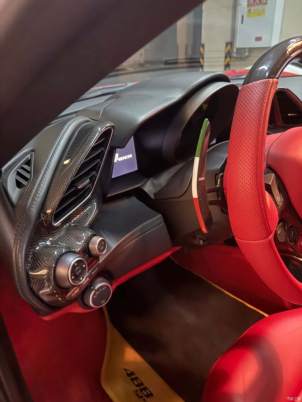 Ferrari 488, 2017 9