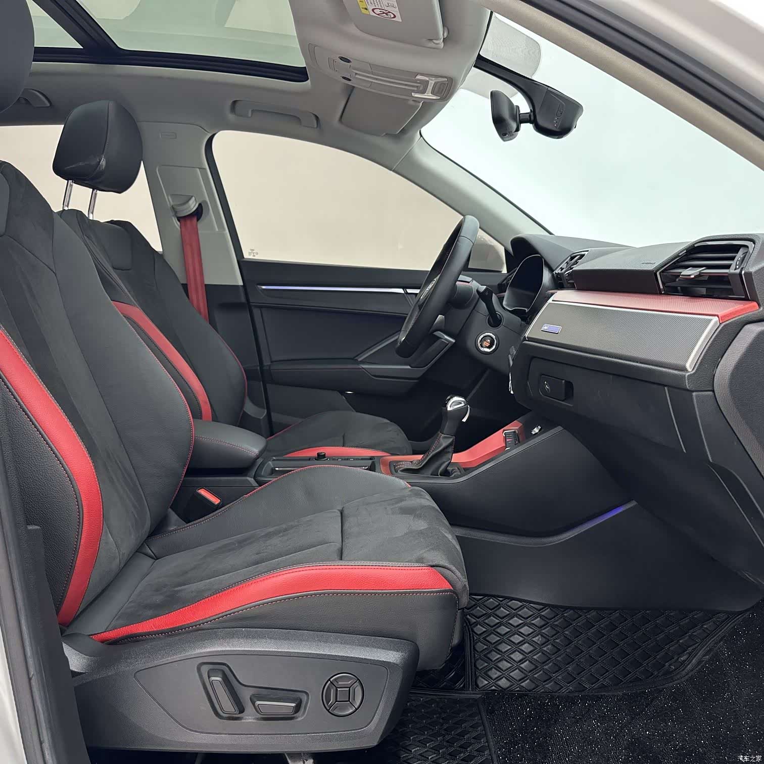 Audi Q3, 2022 9