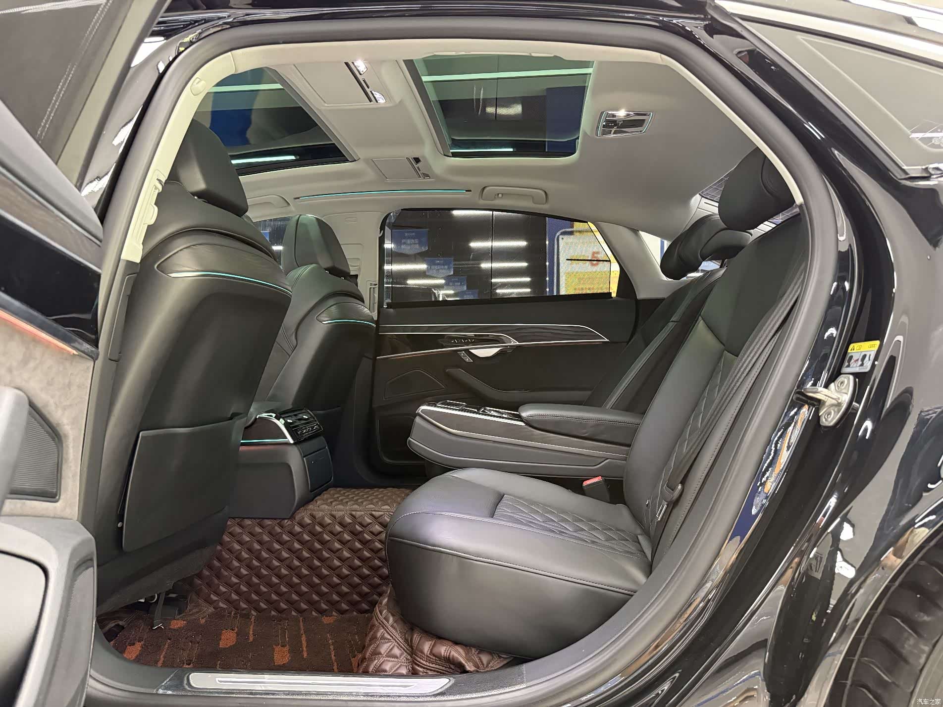 Audi A8L, 2022 7