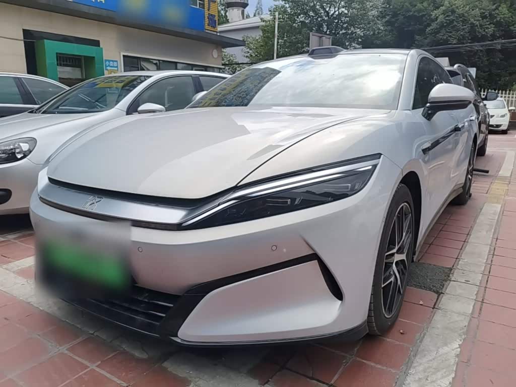 BYD Han L
