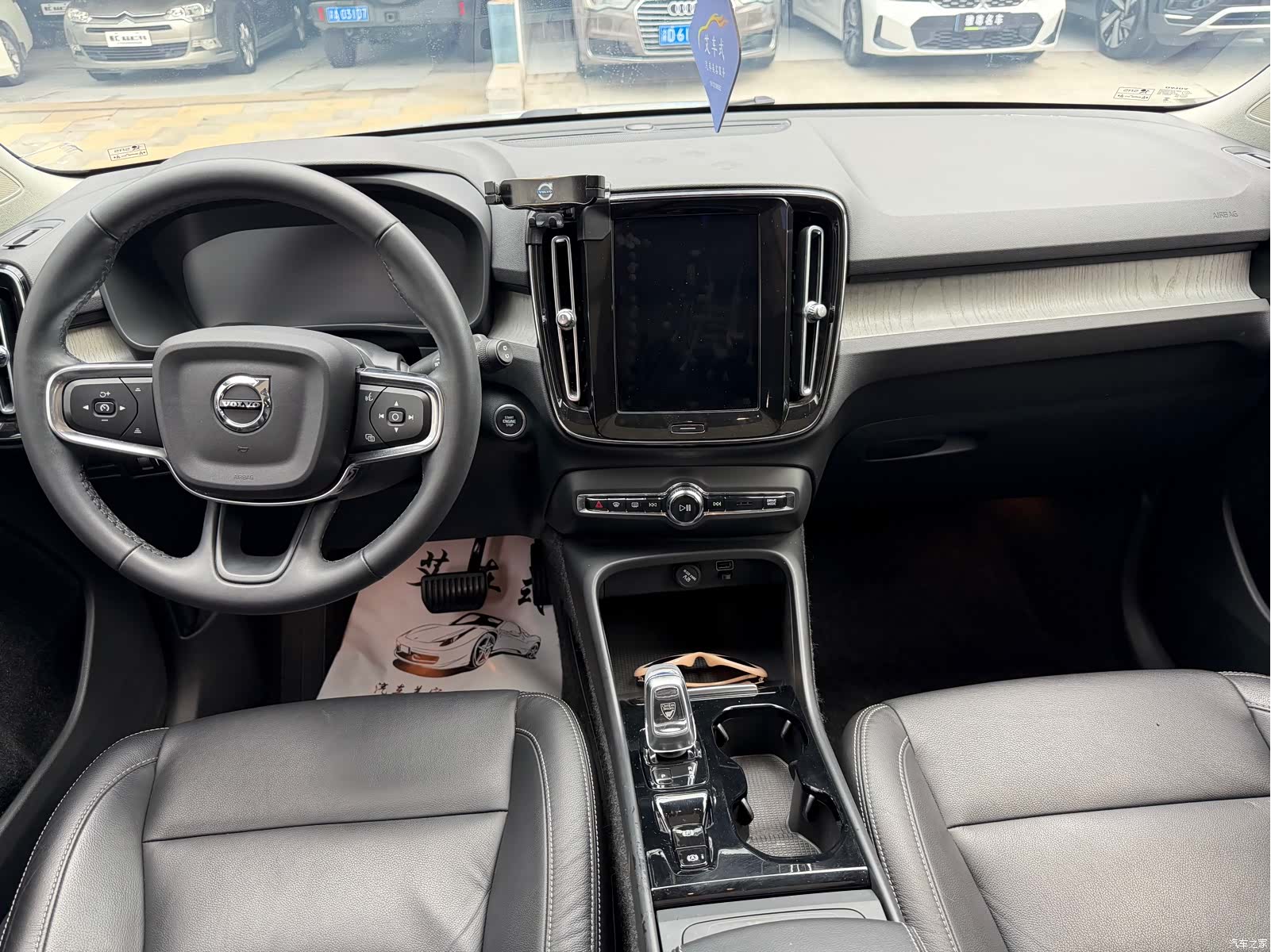Volvo XC40, 2021 3