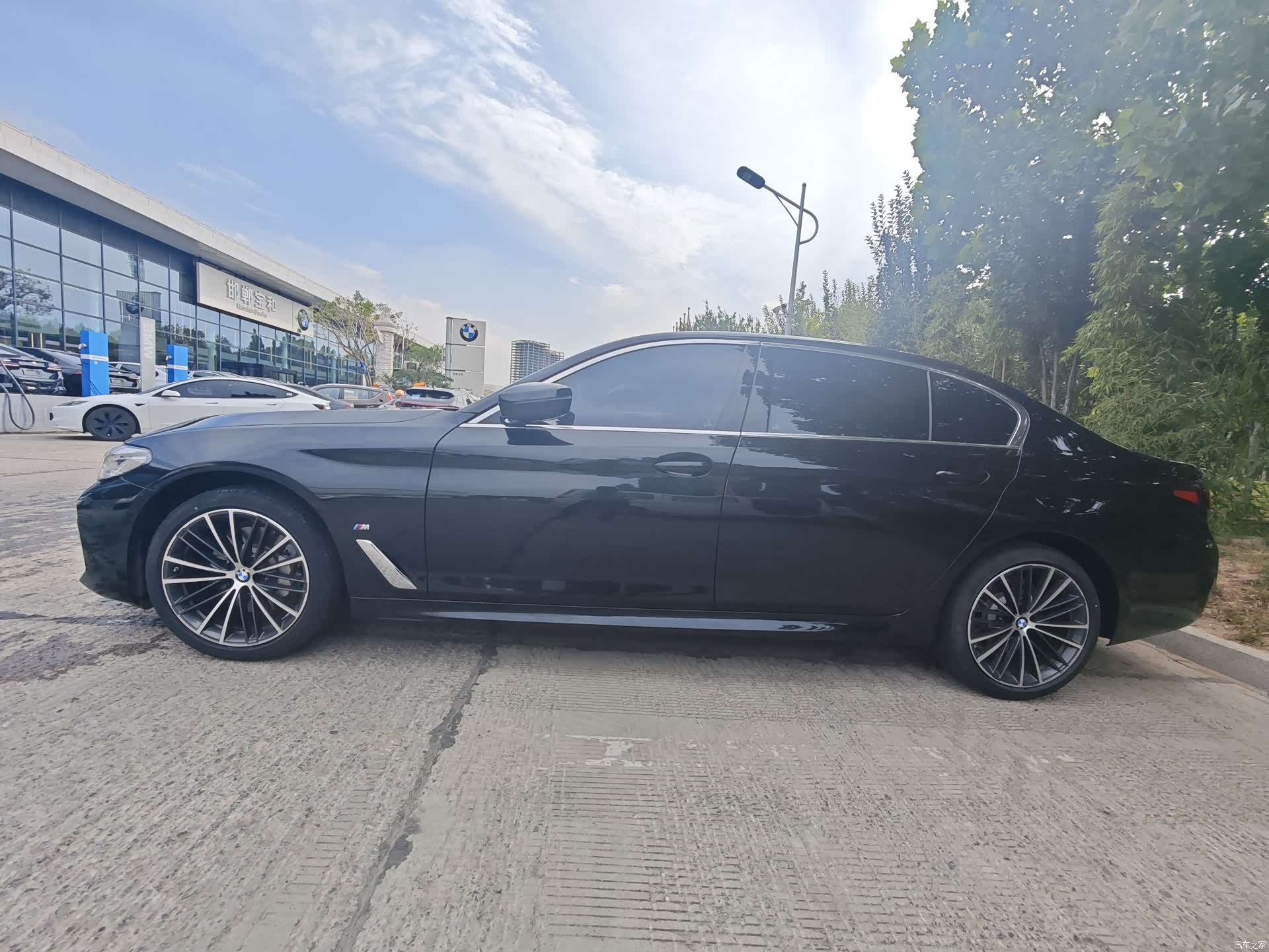 BMW 5 Series, 2023 3