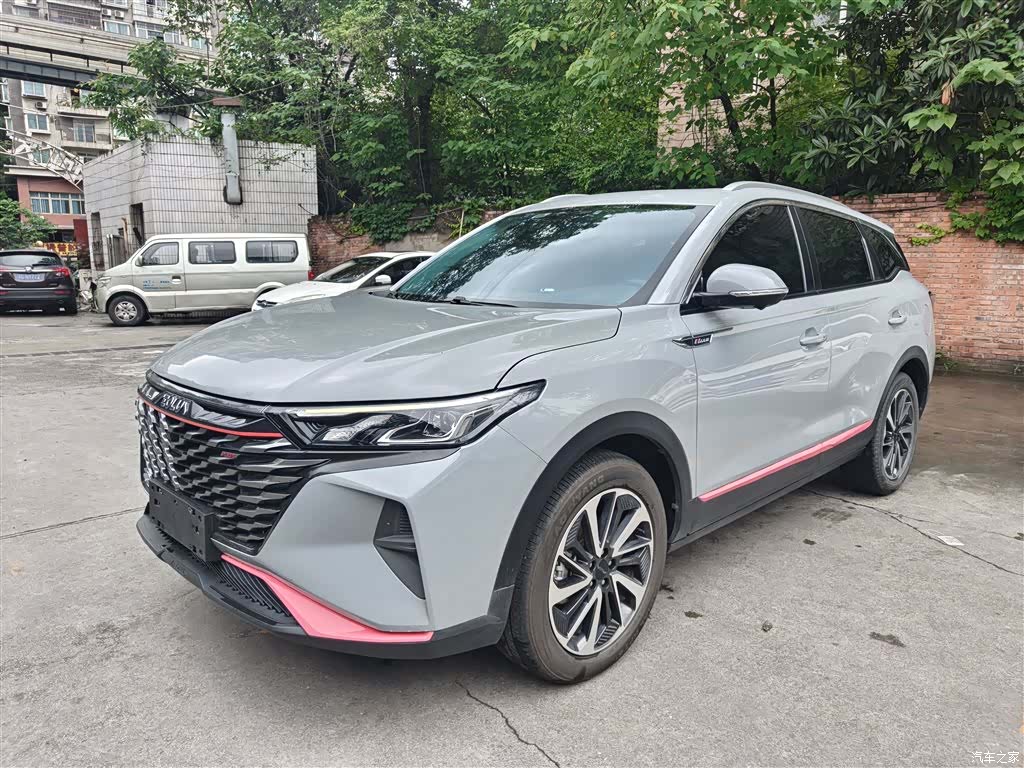 DongFeng AX7, 2022 1