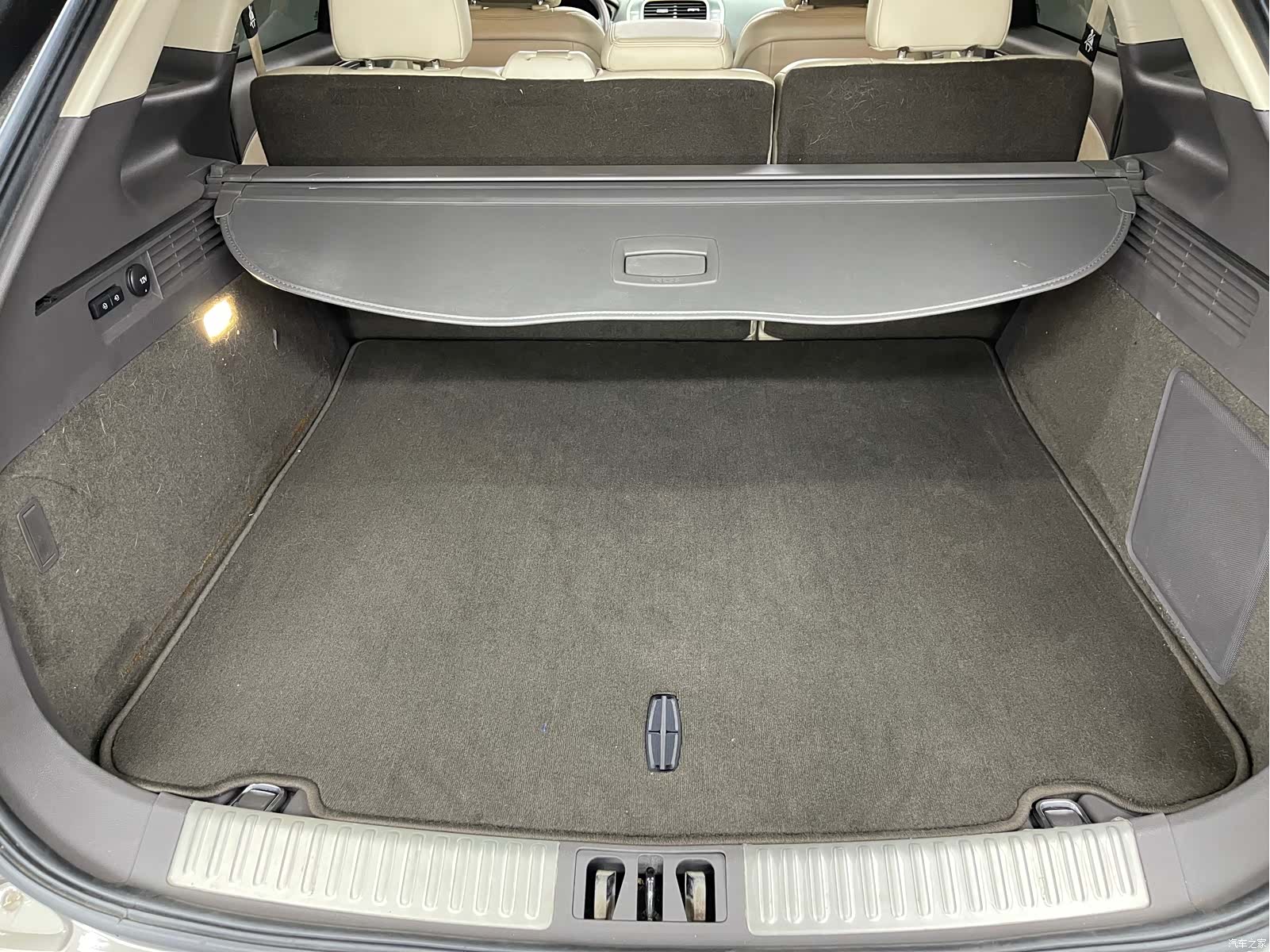 Lincoln MKX, 2017 24