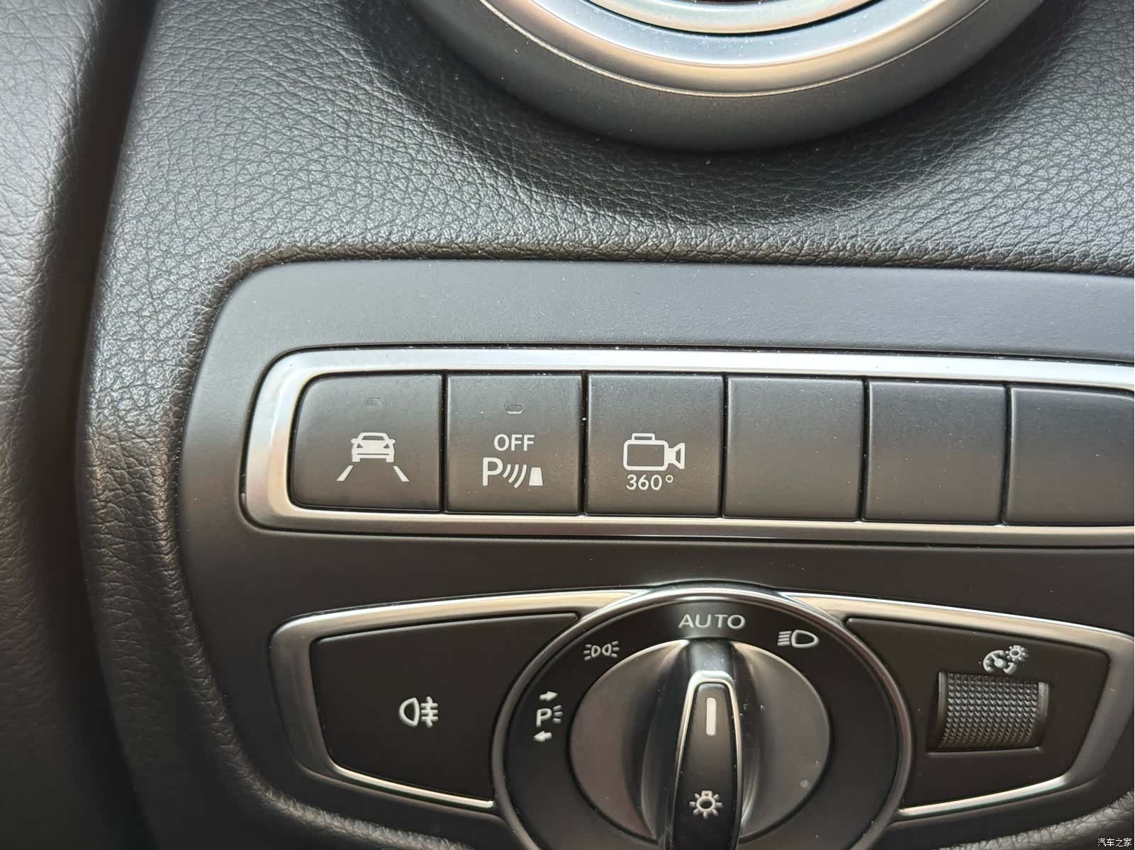 Mercedes-Benz GLC, 2018 11