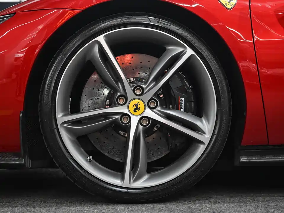 Ferrari 296