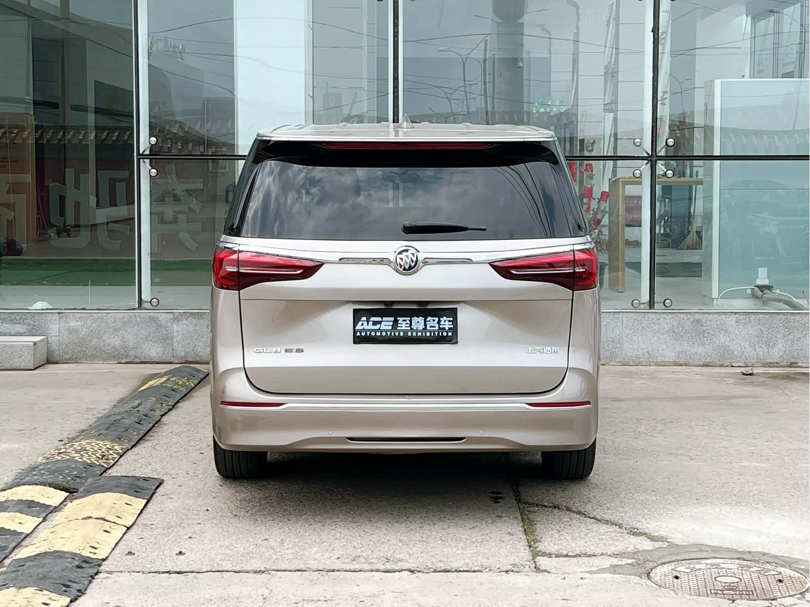 Buick GL8, 2023 все фото
